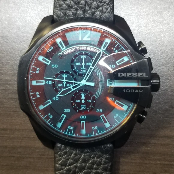 Diesel Mega Chief DZ4323 Watch - Picture 5 of 14